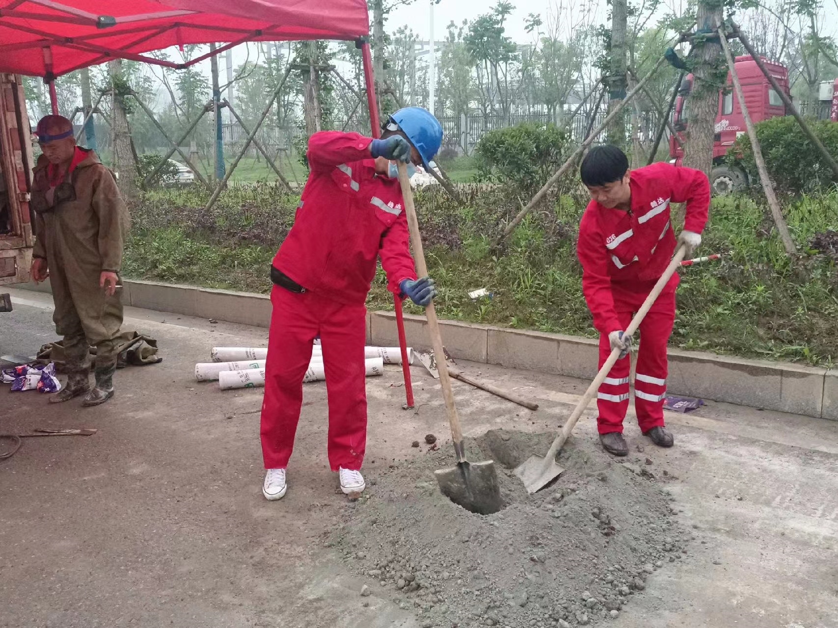 柞水管道疏通哪家好】及时进行市政管道清淤
